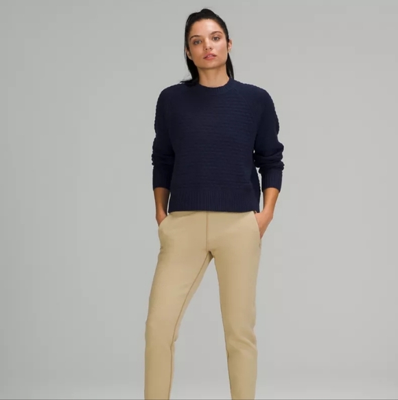 Lululemon Athletica Textured Navy Crew Neck Sweater - Picture 4 of 14